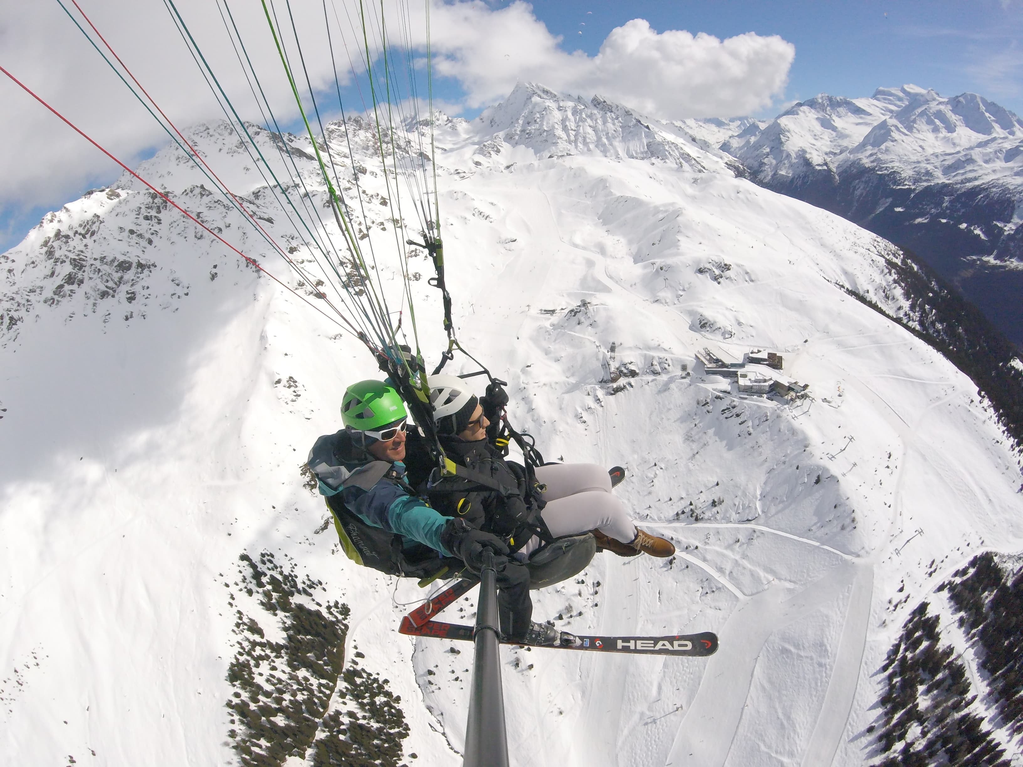 Vol en parapente biplace au-dessus de Verbier